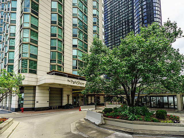 195 North Harbor Drive Chicago IL 60601
