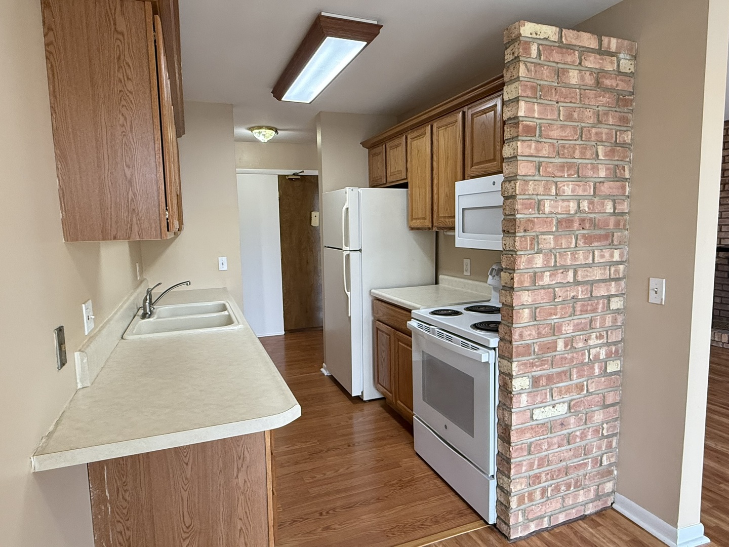 5500 Hillcrest Lane Lisle IL 60532