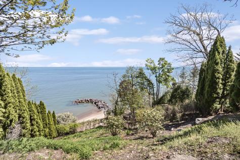 70 Harbor Street Glencoe IL 60022