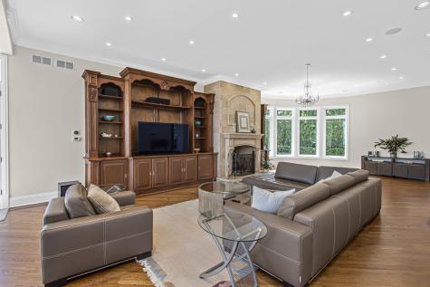 70 Harbor Street Glencoe IL 60022