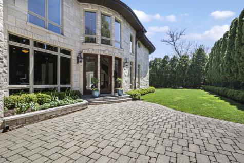 70 Harbor Street Glencoe IL 60022
