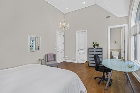 70 Harbor Street Glencoe IL 60022