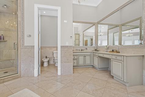 70 Harbor Street Glencoe IL 60022