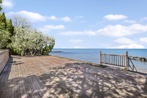 70 Harbor Street Glencoe IL 60022