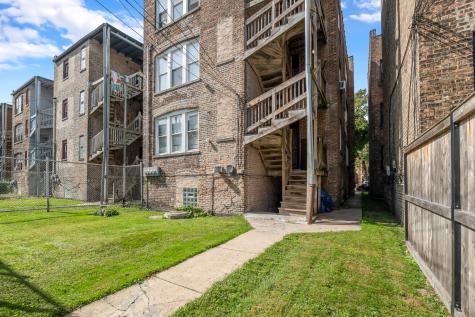 8241 South Maryland Avenue Chicago IL 60619