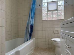 5534 North Campbell Avenue Chicago IL 60625