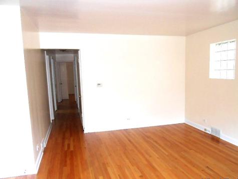 5534 North Campbell Avenue Chicago IL 60625