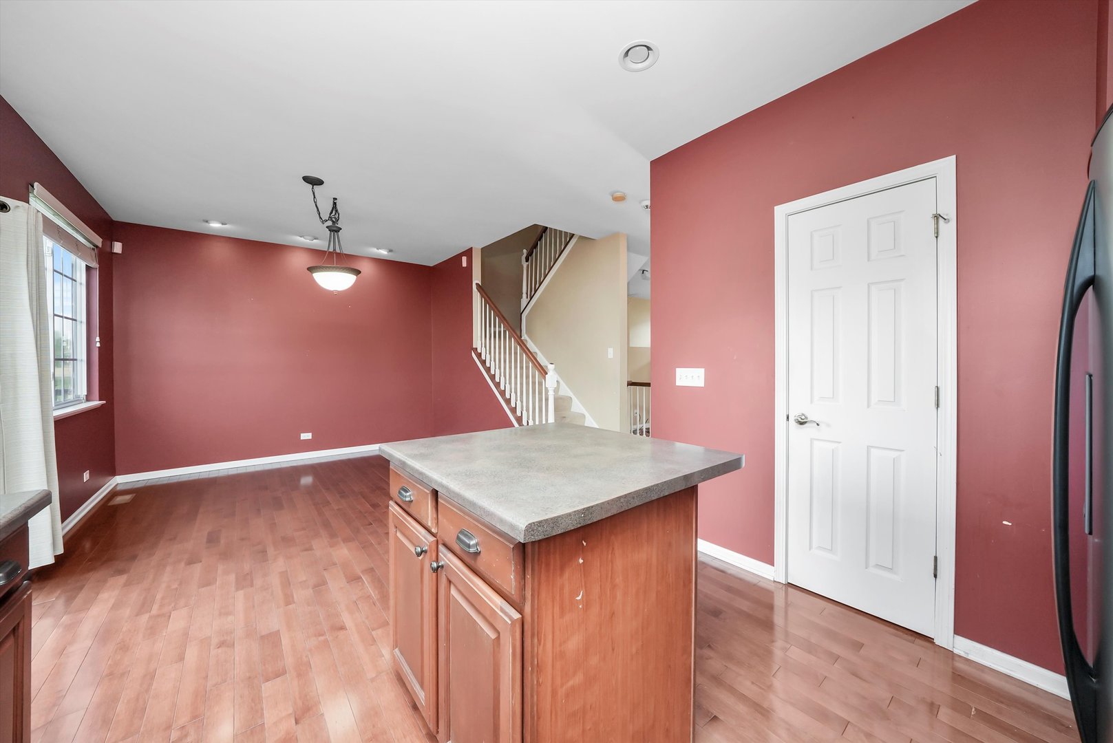 1848 Fredericksburg Lane Aurora IL 60503