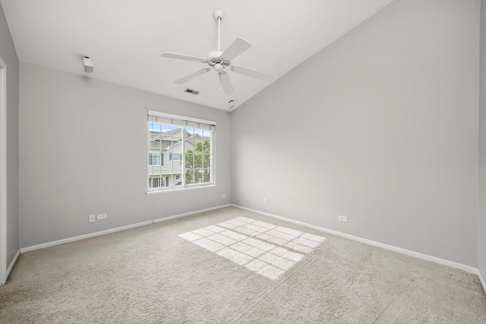 1848 Fredericksburg Lane Aurora IL 60503