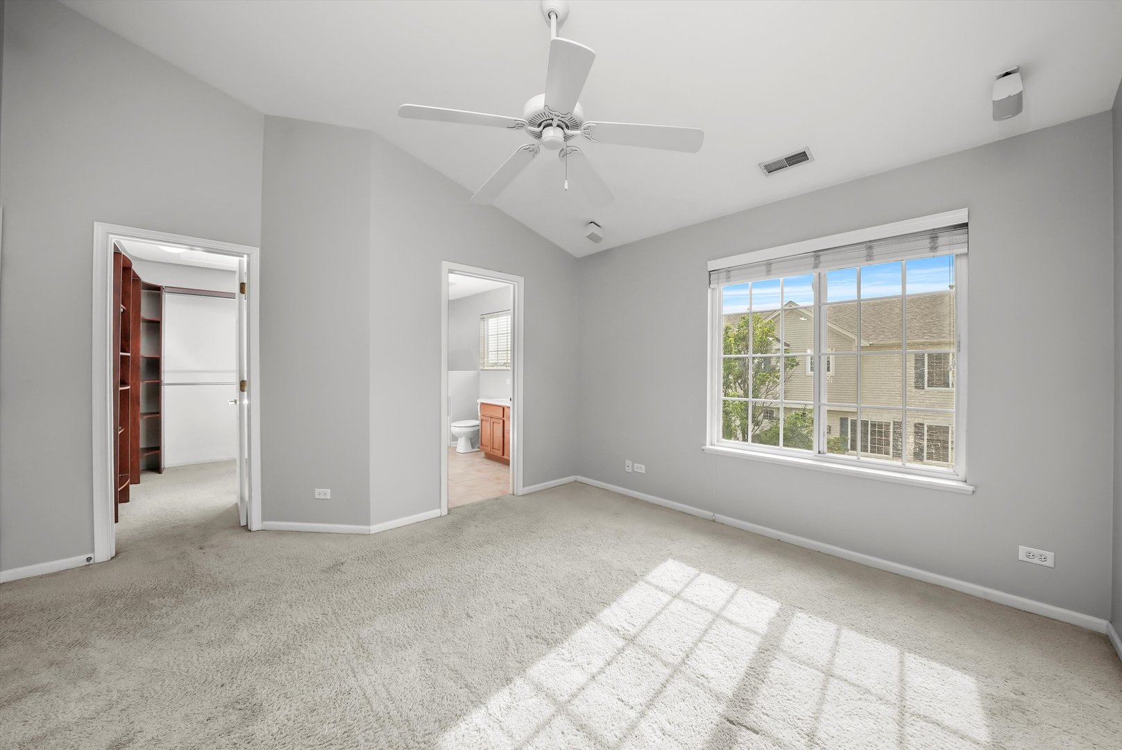 1848 Fredericksburg Lane Aurora IL 60503