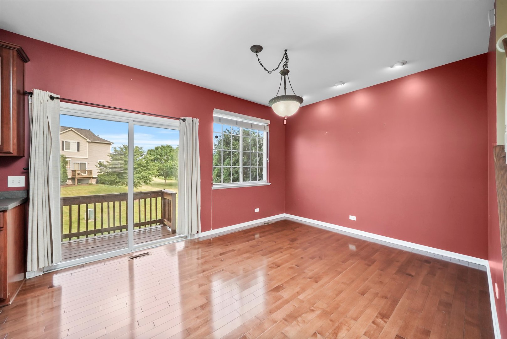 1848 Fredericksburg Lane Aurora IL 60503