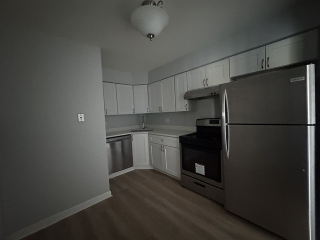 225 Gregory Street Aurora IL 60504