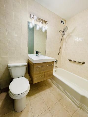 4800 South Chicago Beach Drive Chicago IL 60615