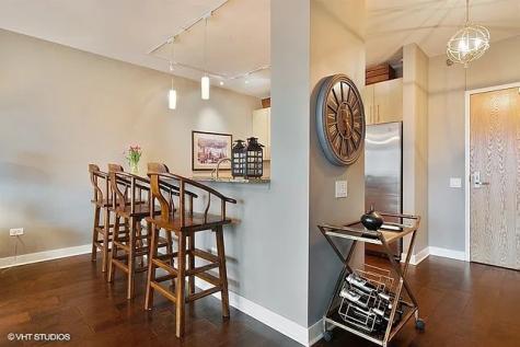 757 North Orleans Street Chicago IL 60654