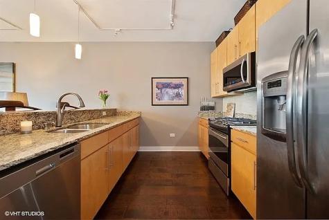 757 North Orleans Street Chicago IL 60654