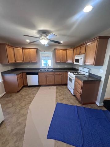 5224 South Rutherford Avenue Chicago IL 60638