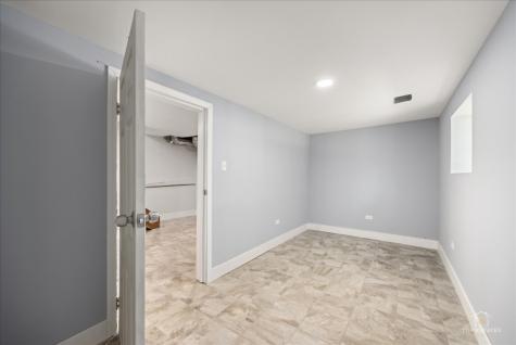 3616 North Kedzie Avenue Chicago IL 60618