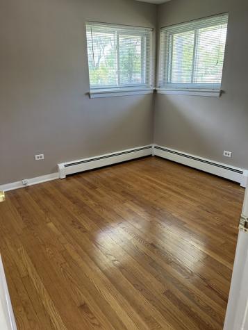 208 Walter Drive Roselle IL 60172