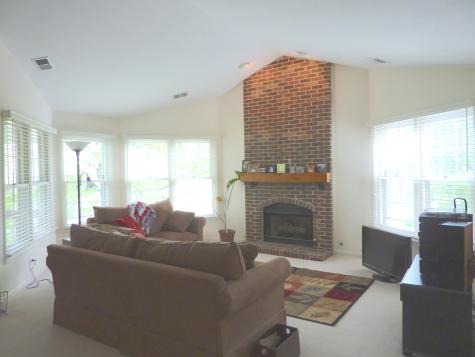 265 Willow Parkway Buffalo Grove IL 60089