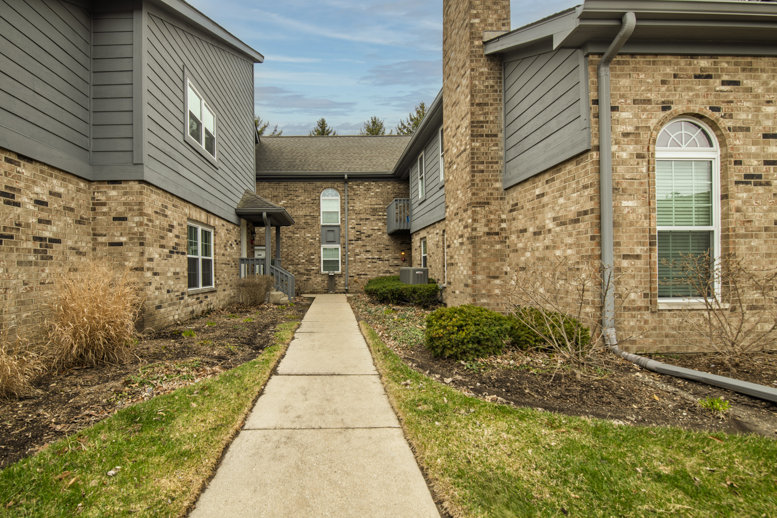 43 Foxcroft Road Naperville IL 60565