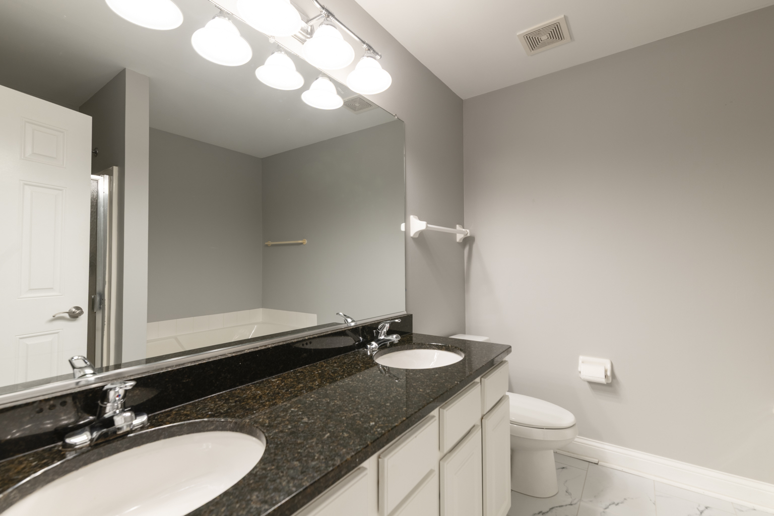 43 Foxcroft Road Naperville IL 60565