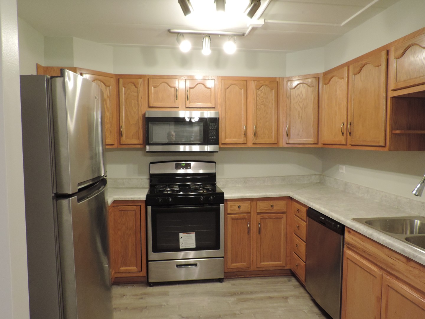 204 East Bailey Road Naperville IL 60565