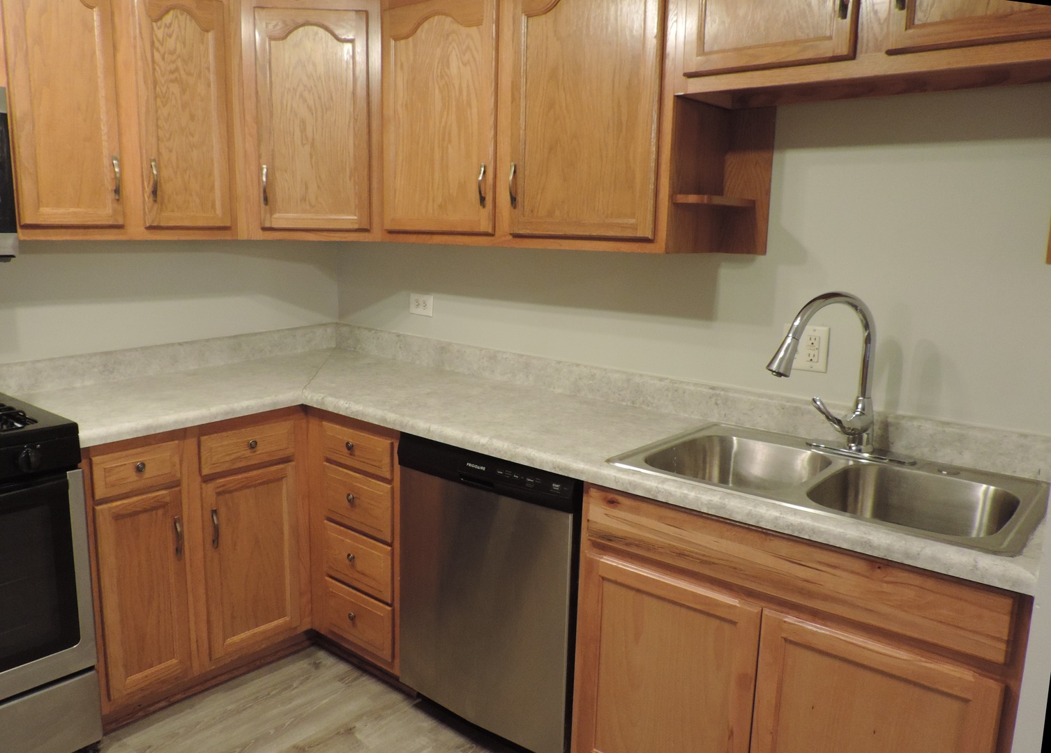 204 East Bailey Road Naperville IL 60565