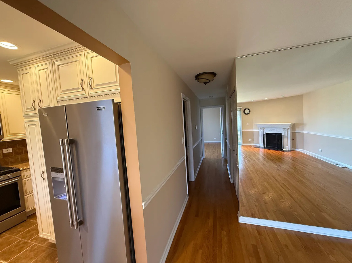 2950 Northampton Drive Rolling Meadows IL 60008