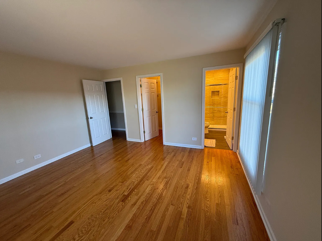 2950 Northampton Drive Rolling Meadows IL 60008