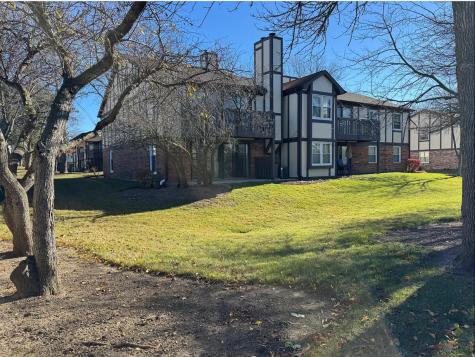 2950 Northampton Drive Rolling Meadows IL 60008