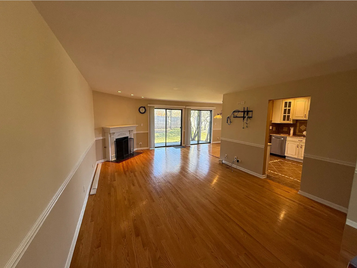 2950 Northampton Drive Rolling Meadows IL 60008