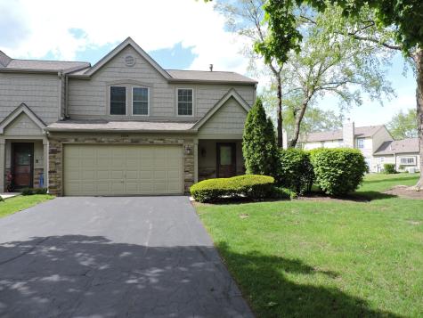 1334 Gloucester Circle Carol Stream IL 60188