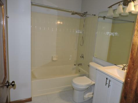 1334 Gloucester Circle Carol Stream IL 60188