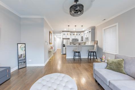 4634 South Langley Avenue Chicago IL 60653