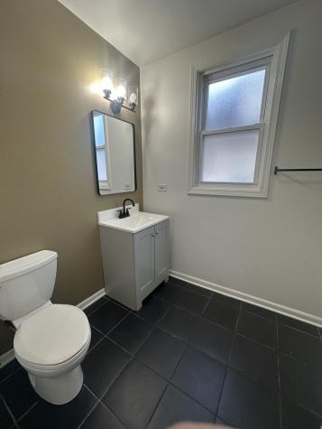 3251 West Berteau Avenue Chicago IL 60618