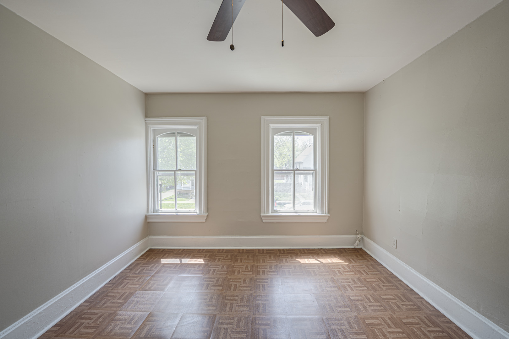 373 Cedar Street Aurora IL 60506