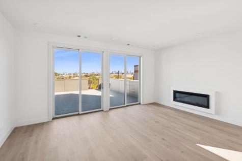 2323 North Lister Avenue Chicago IL 60614