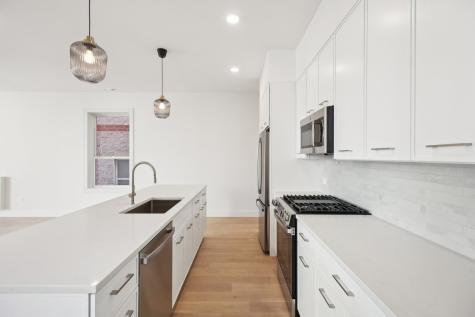 2323 North Lister Avenue Chicago IL 60614