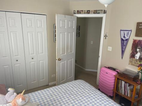 3366 Ravinia Circle Aurora IL 60504
