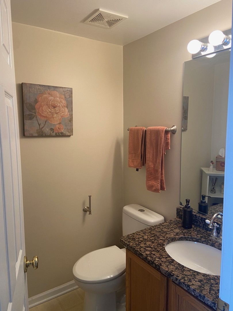 3366 Ravinia Circle Aurora IL 60504