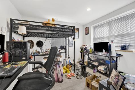 2735 West Potomac Avenue Chicago IL 60622