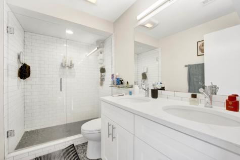 2735 West Potomac Avenue Chicago IL 60622
