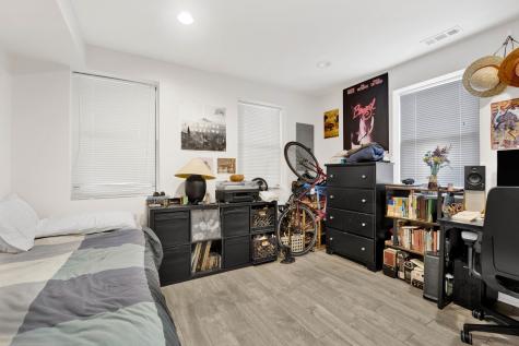 2735 West Potomac Avenue Chicago IL 60622