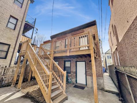 2735 West Potomac Avenue Chicago IL 60622