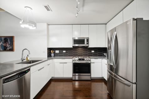 845 North Kingsbury Street Chicago IL 60610