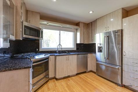 920 Lee Court Buffalo Grove IL 60089