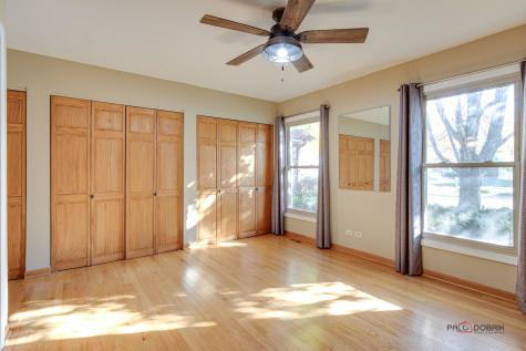 920 Lee Court Buffalo Grove IL 60089