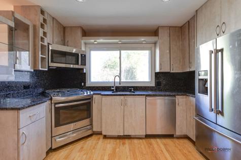 920 Lee Court Buffalo Grove IL 60089