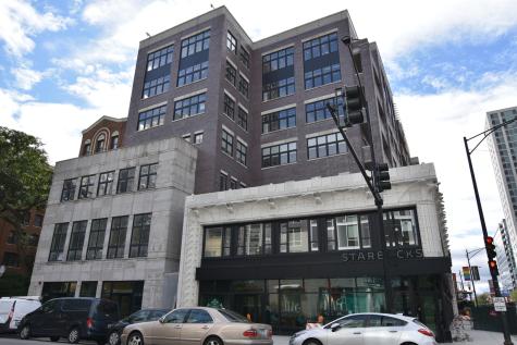 3833 North Broadway Street Chicago IL 60613