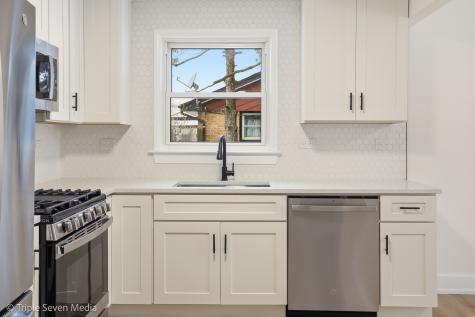 6135 Birmingham Street Chicago Ridge IL 60415